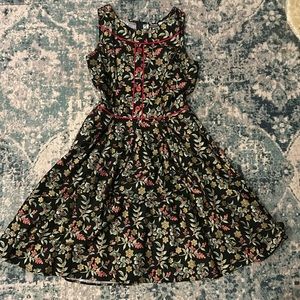 Retrolicious Christmas holly dress
